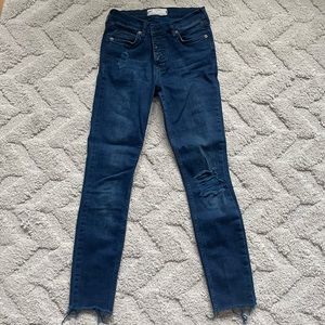Free People blue skinny jeans!